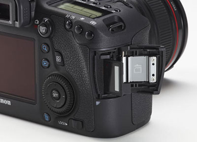 Canon EOS 6D lato scheda di memoria