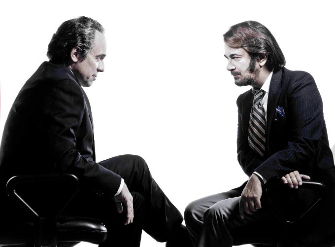 Elio De Capitani e Ferdinando Bruni in Frost/Nixon al Teatro Elfo Puccini © Laila Pozzo