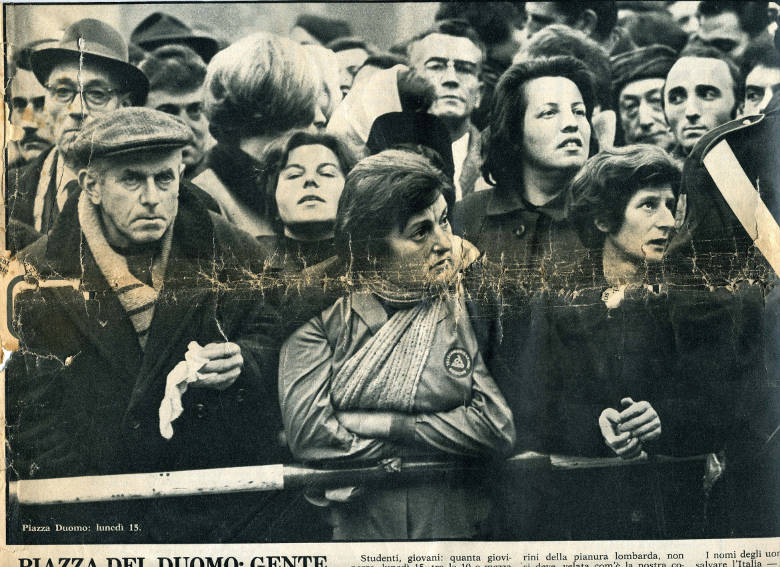 Milano, dicembre 1969: i funerali delle vittime di piazza Fontana