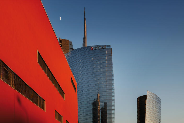 Torre Unicredit. “Milano. Exposizioni Urbane", di Marco Moggio