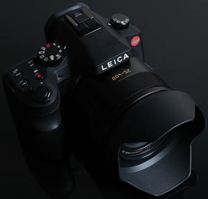 Una moderna LSC superzoom: la Leica V-Lux