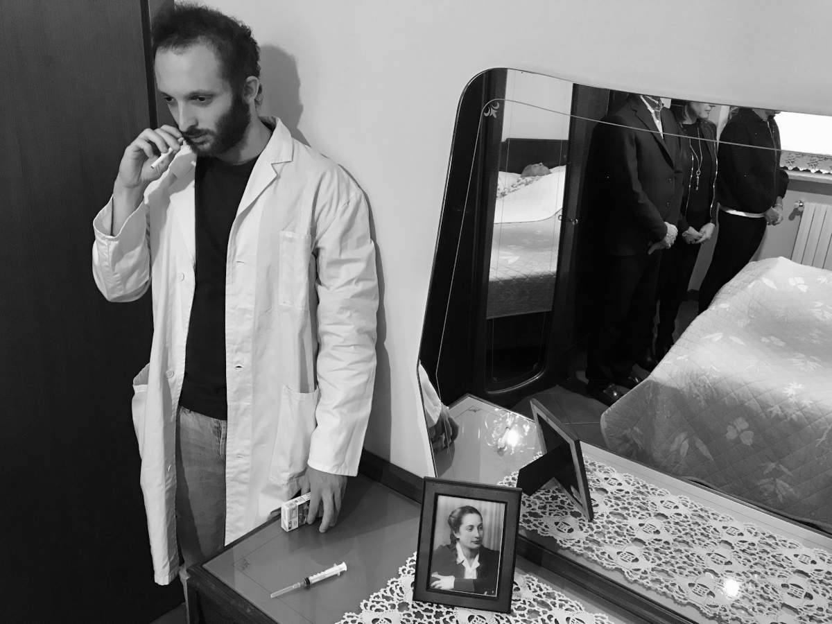 Luca Massimo Garavaglia, “Un giovane medico dona la morte, ma se ne innamora”