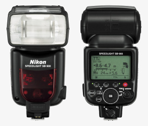 SB-900