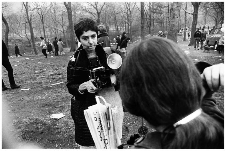 Diane Arbus e Garry Winogrand, Love in Central Park NYC | Osservatorio Digitale